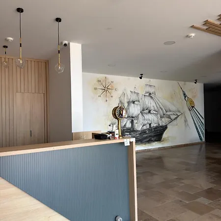 Nava Hotel 3*